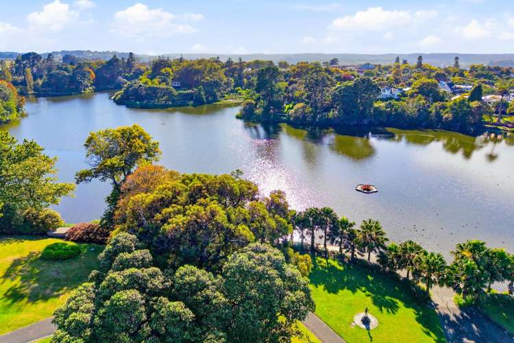 110 Great North Road St Johns Hill_18