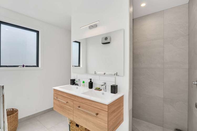 36 Malvern Road Wanaka_11