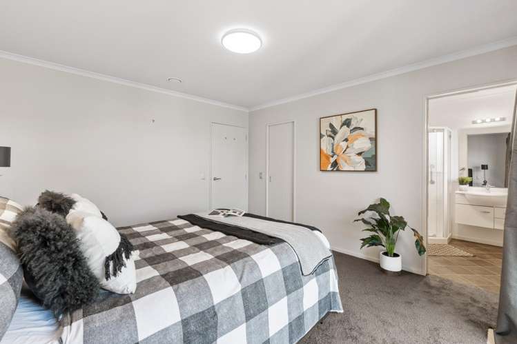 9 Irwin Logan Drive Mosgiel_26