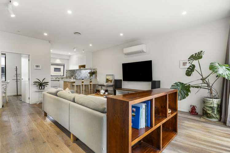 2/3 Ballin Street Ellerslie_2