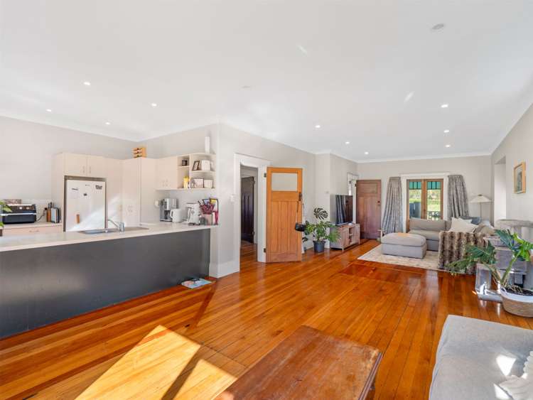 114 Fox Road Westmere_15
