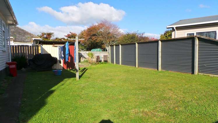 7 Dudley Street Levin_9