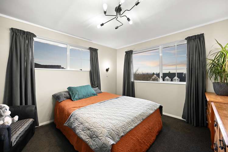 4 Epsom Place Chartwell_18