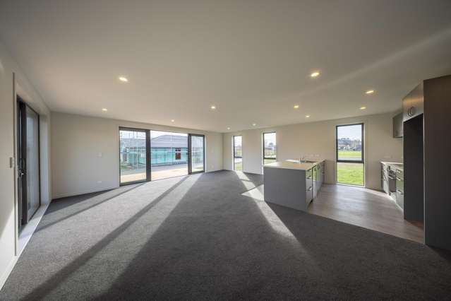 21 Tukare Loop Te Anau_4