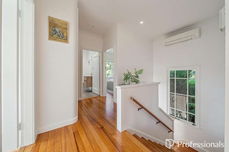 31 Walter Road Lowry Bay, Eastbourne_22