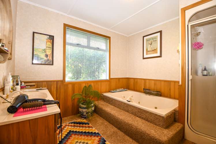 24 Armstrong Avenue Carterton_12