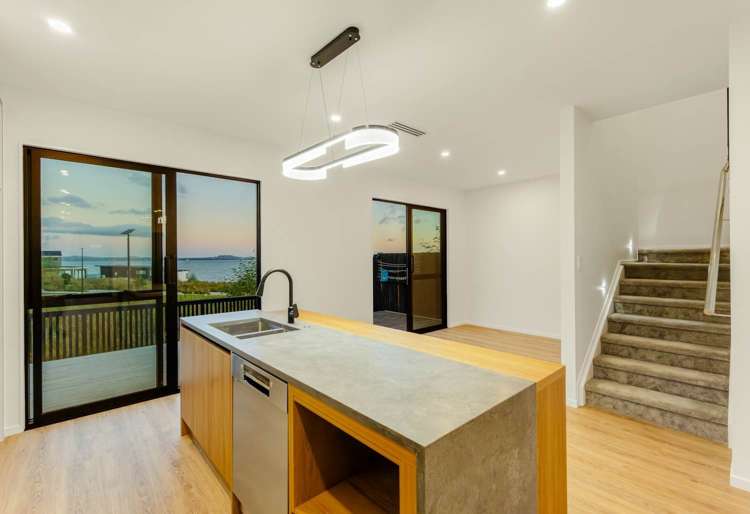 74 Picnic Point Road Hobsonville_5