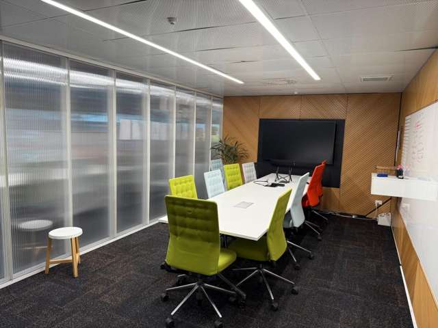 1/335 Lincoln Road Addington_2