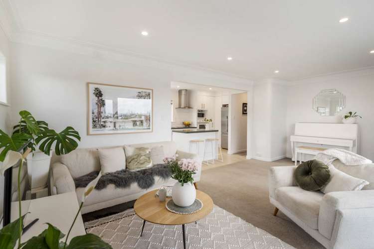 1/51 Merani Street Belmont_24