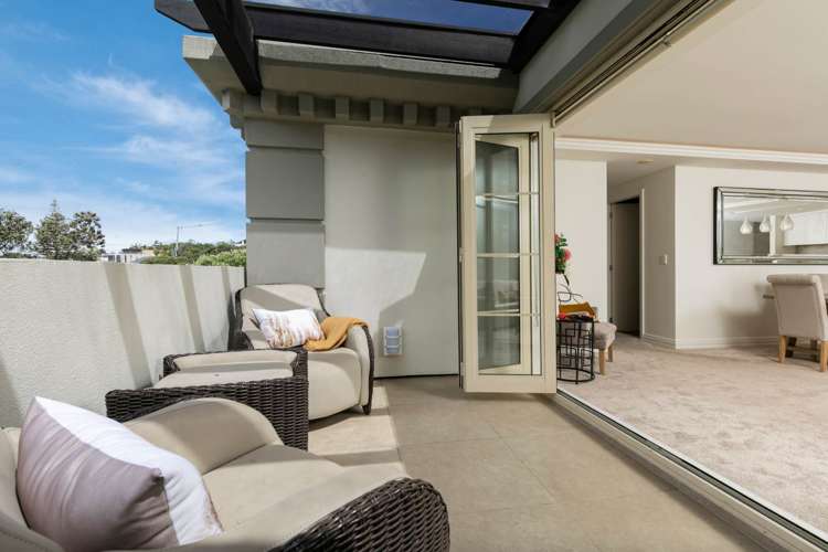 14/8 Sidmouth Street Mairangi Bay_11