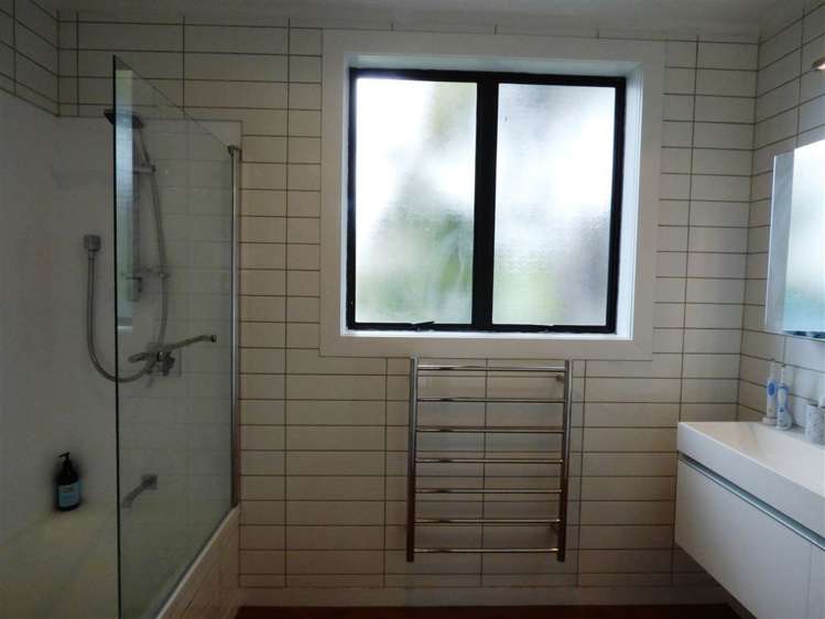 32 Christie Street Balclutha_9