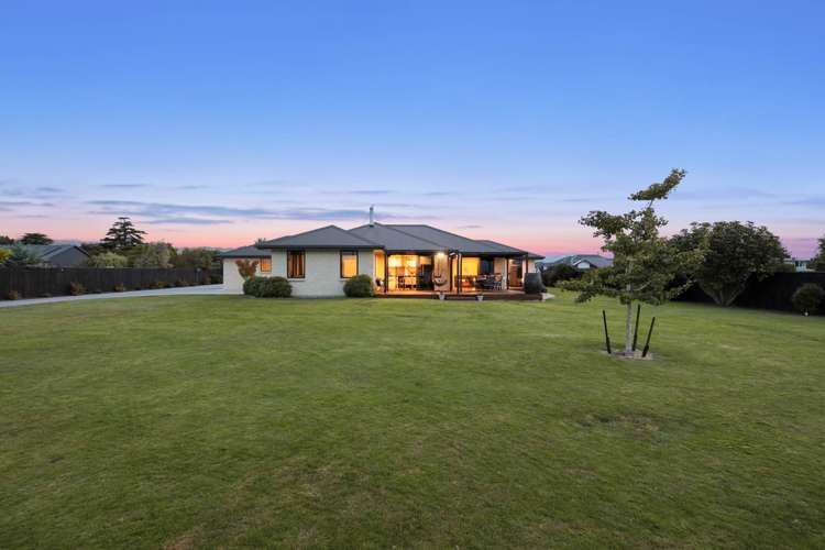 33 Birchwood Avenue Burleigh_4