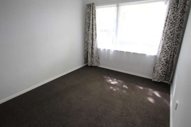 2/11 Pascal Street Central - Palmerston Nth_9