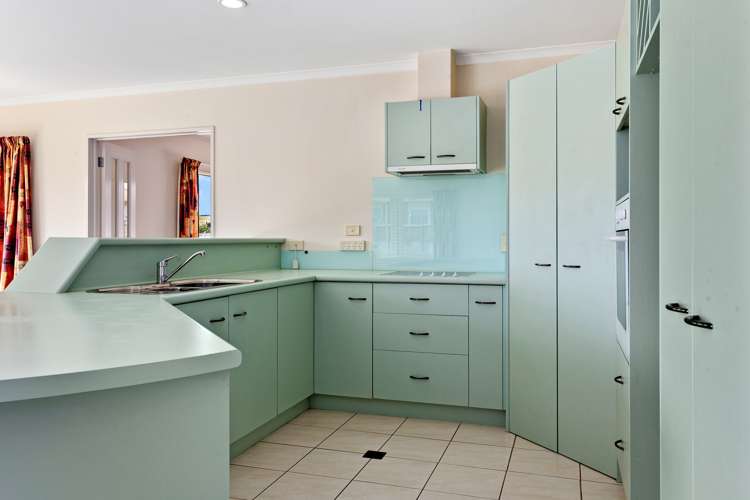 7 Marchignal Street Coastlands_9