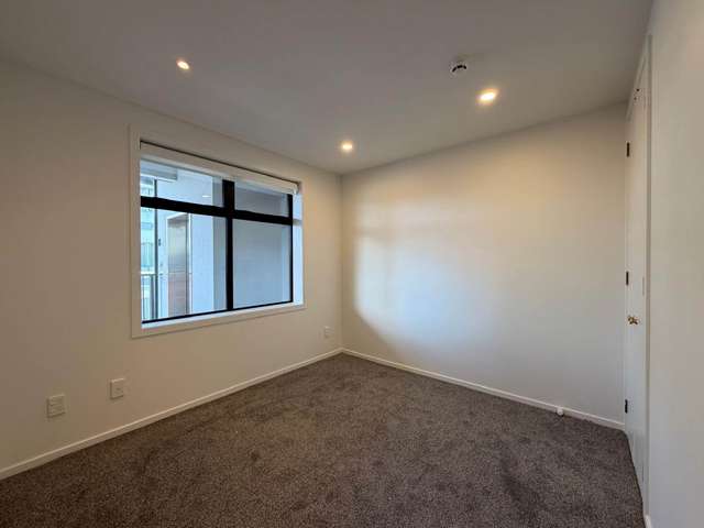 O/2 Alpers Avenue Epsom_3