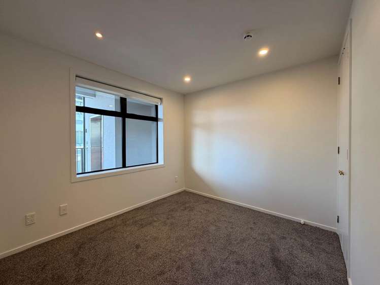 O/2 Alpers Avenue Epsom_3