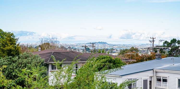 4/43B Waimumu Road Massey_11