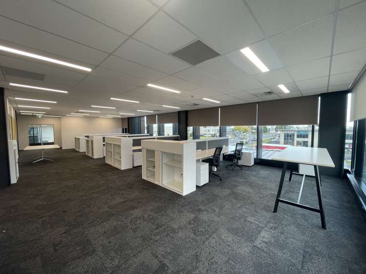 5 Cryers Road East Tamaki_3