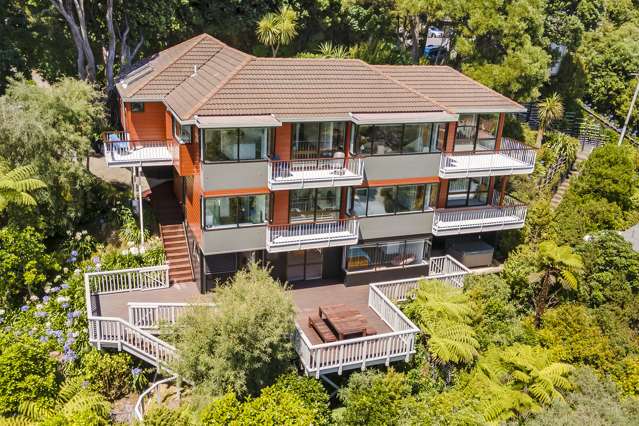 32 Walter Road Lowry Bay_1