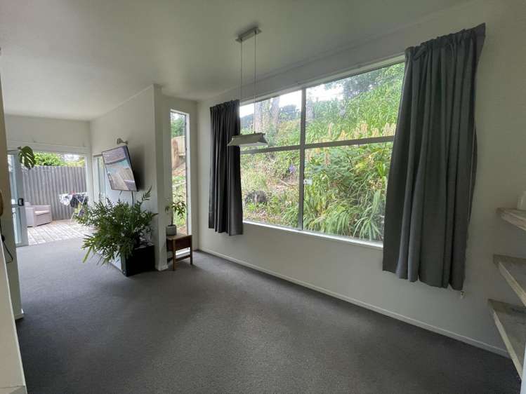 12 Nevada Drive 2160_9