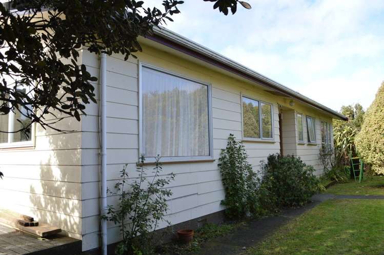 2 Moki Street Titahi Bay_5