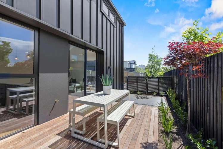 1/60 Innes Road St. Albans_11