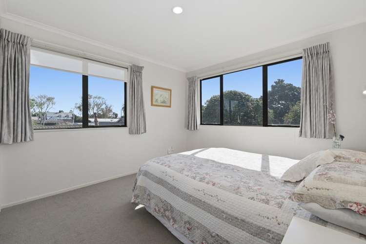 64B Sixteenth Avenue Avenues_11