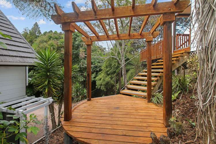 3 Herrings Cove Place Titirangi_13