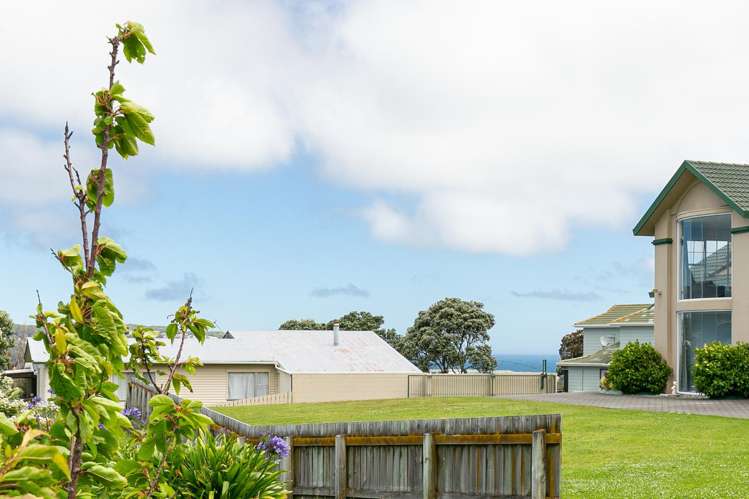 54 Akaroa Drive Maupuia_20