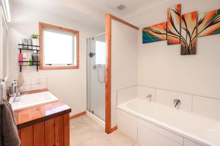 32 Ballintoy Park Drive Ohauiti_15