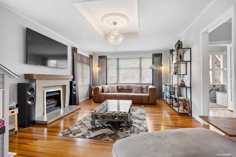 9 Epworth Avenue Royal Oak_6