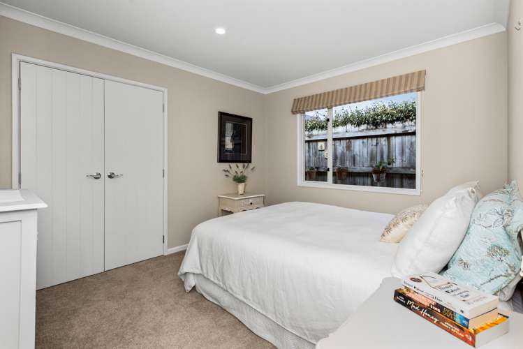 12 Washington Place Havelock North_14