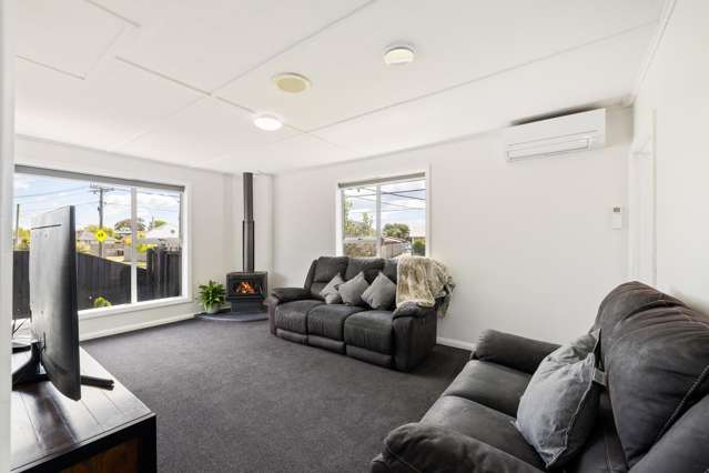 5 Merrington Crescent Aranui_3