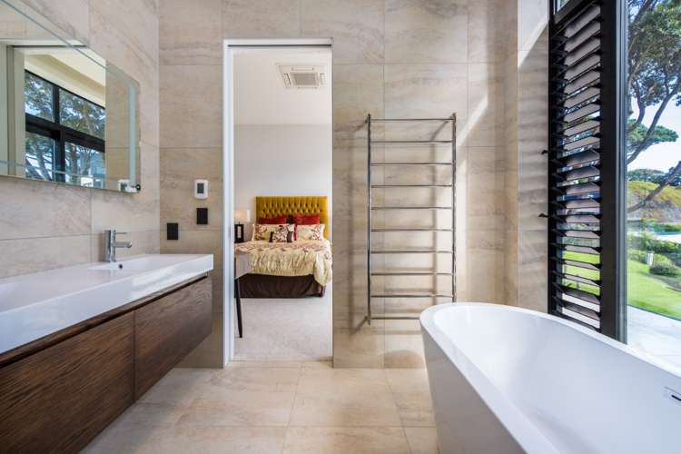 218a Lake Road Hauraki_14