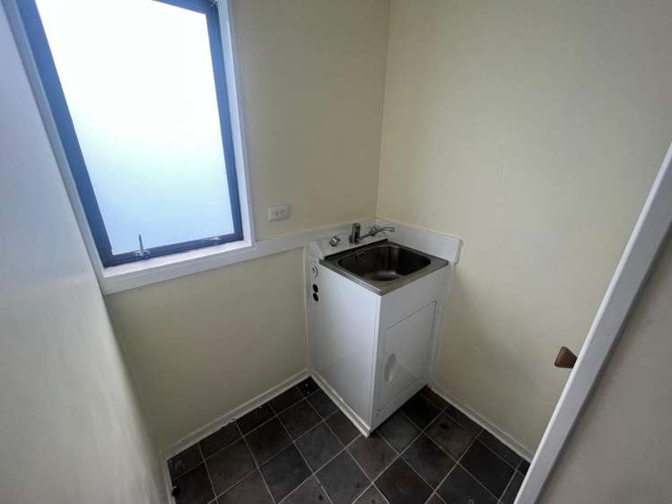 425 Great North Road Henderson_7