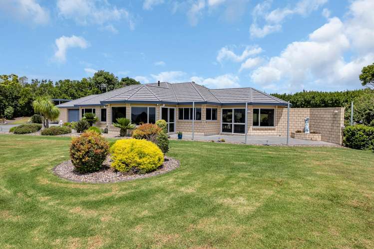 190 Pompallier Estate Drive_0