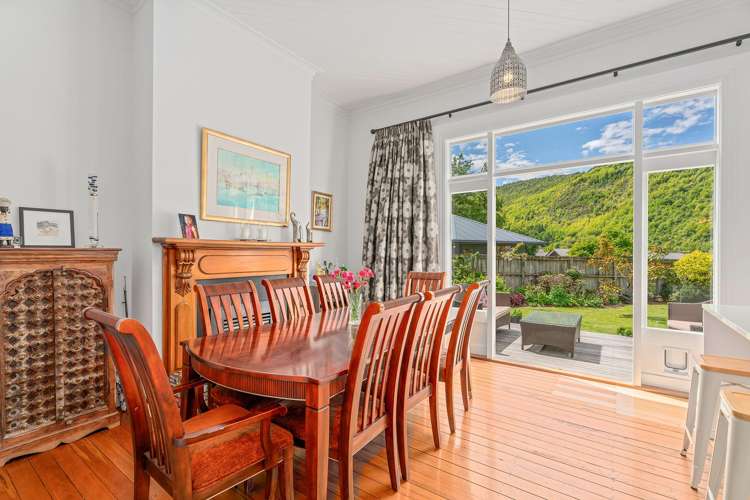 6 Innes Place Arrowtown_9