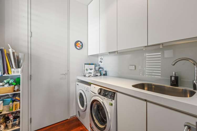 20 The Ritz Orewa_19