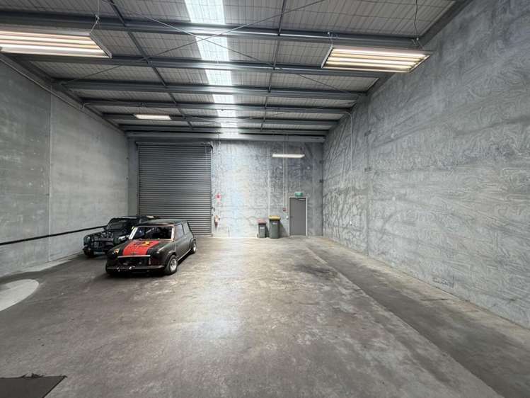 Unit 1, 15 George Holmes Road Rolleston_1