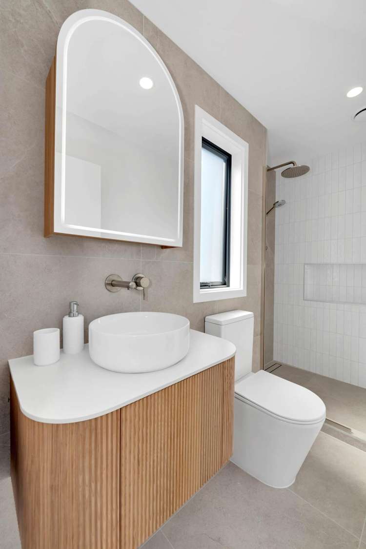 1/97 Cook Street Howick_30