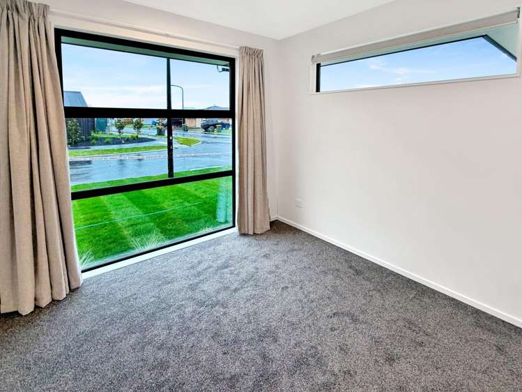 21 Accadia Dr Rolleston_7