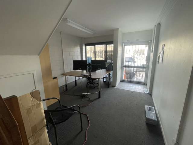 7 - 9 Marken Place Wairau Valley_2