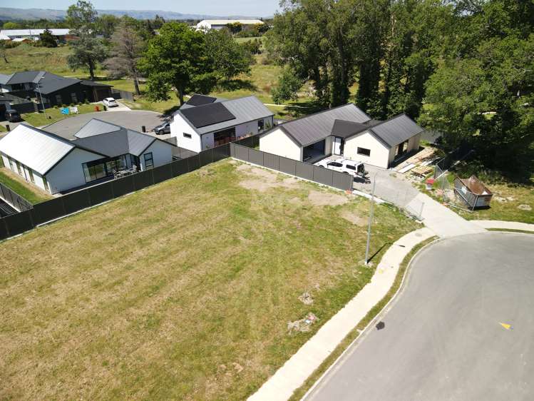 13 Ross Taylor Lane Upper Plain_2