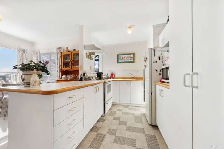 2/16 Arahoe Road New Lynn_9