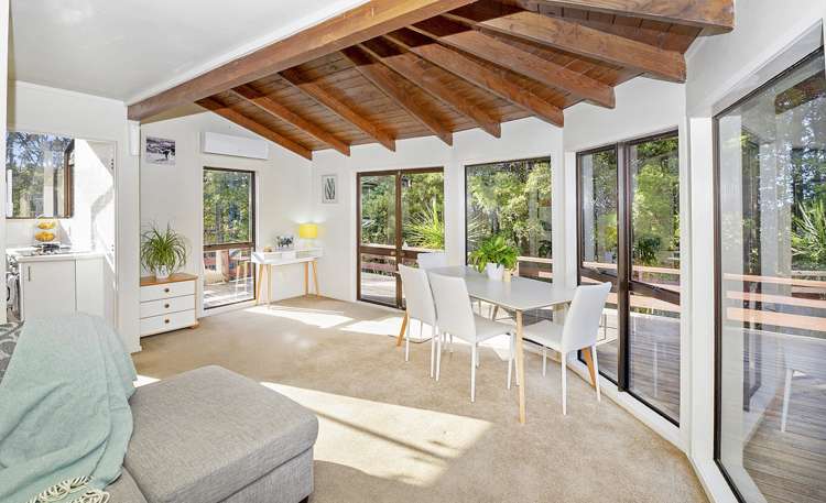 341 Ridge Road Paremoremo_5