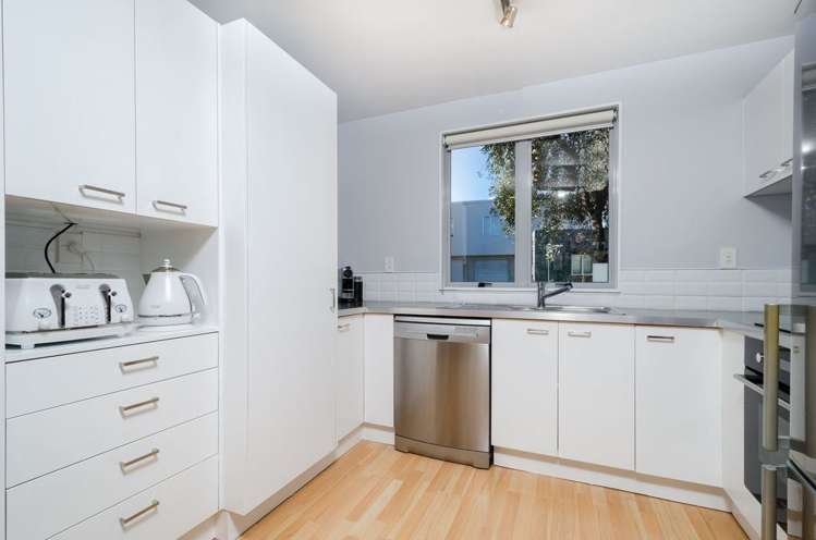 10 Albionvale Road Glen Eden_2