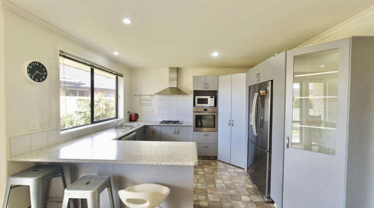 10 Parkside Drive Huntington_8