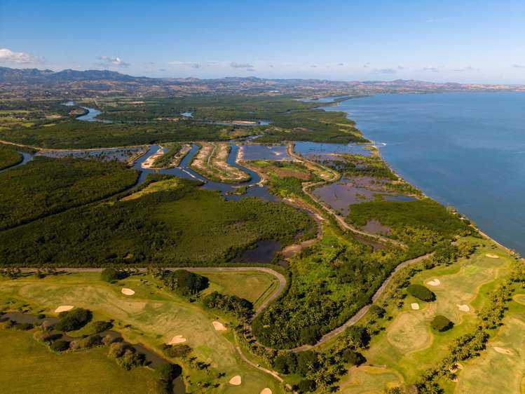 Denarau Waters Viti Levu_7