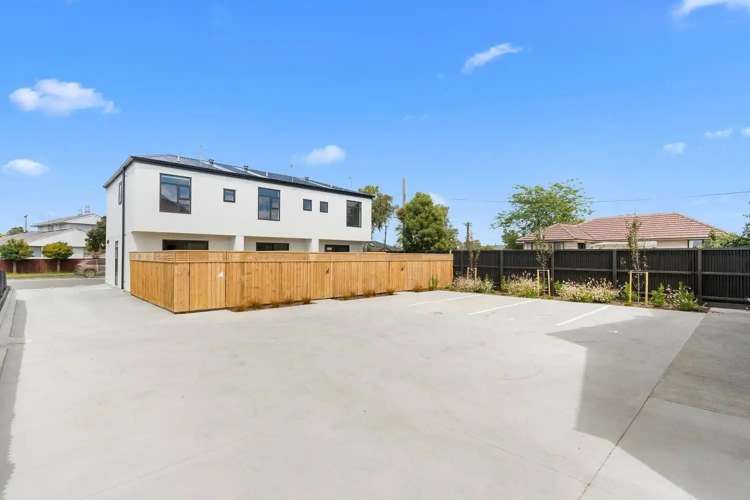 3/61 Farrington Avenue Bishopdale_1