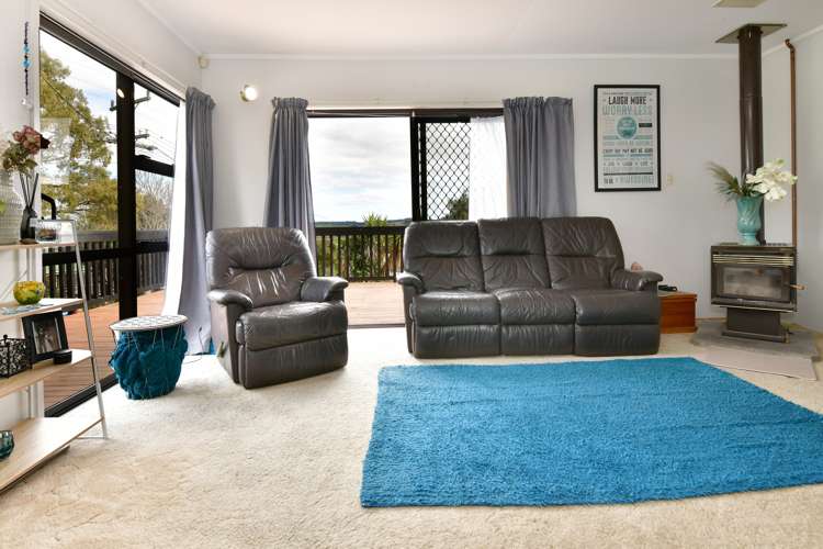 30 Downer Street Helensville_11